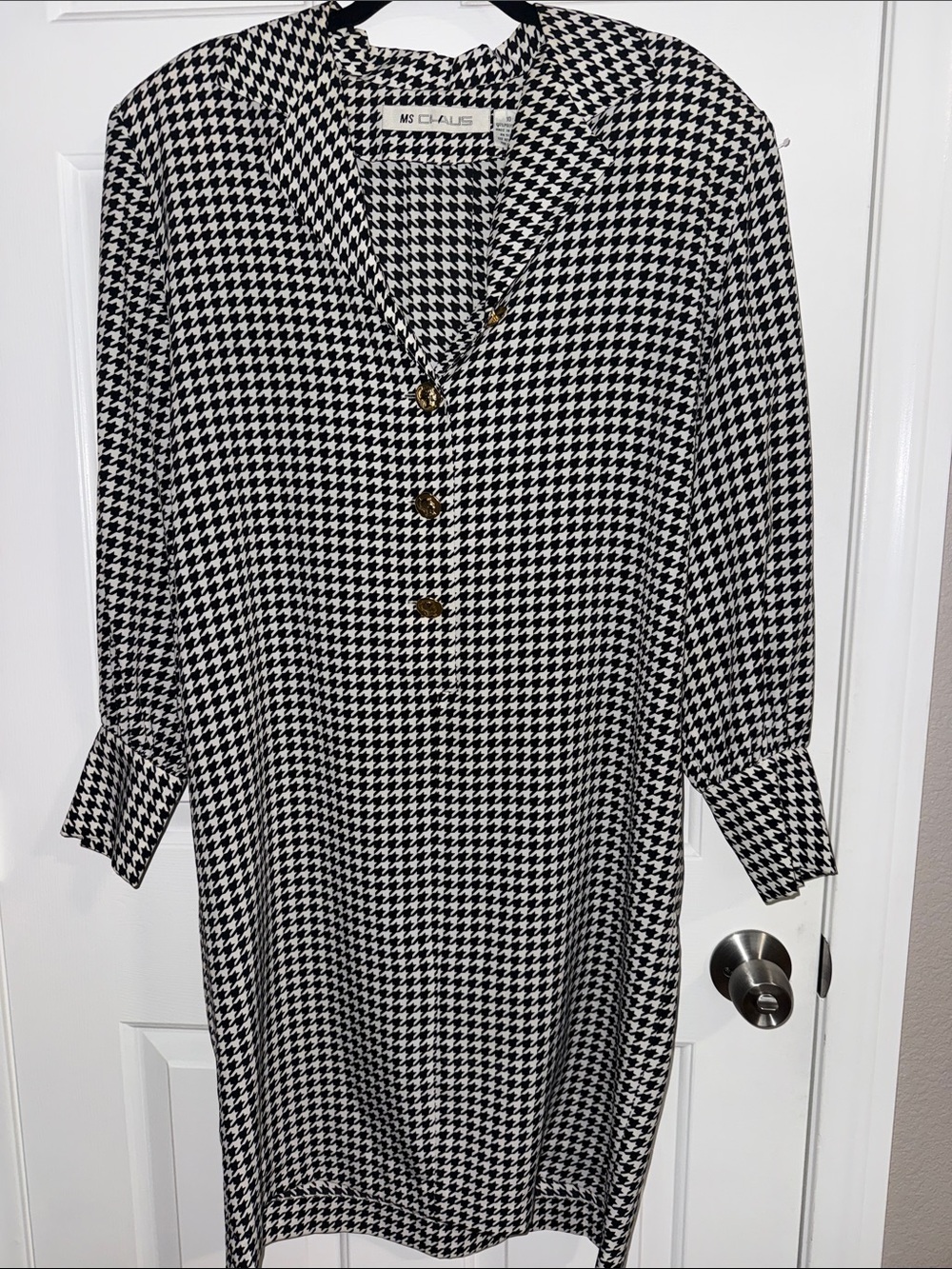 Vintage Black and White Houndstooth Shift Dress